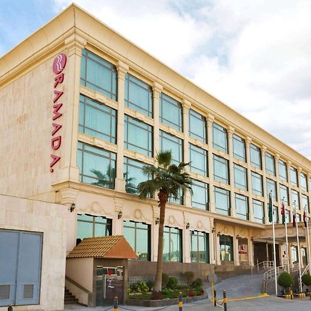 Ramada Riyadh Hotel ภายนอก รูปภาพ