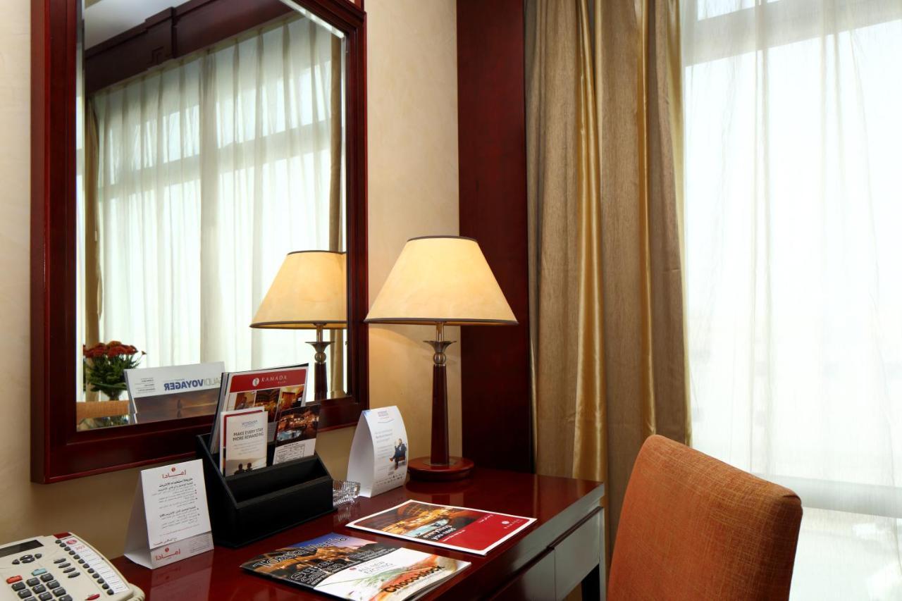 Ramada Riyadh Hotel ภายนอก รูปภาพ