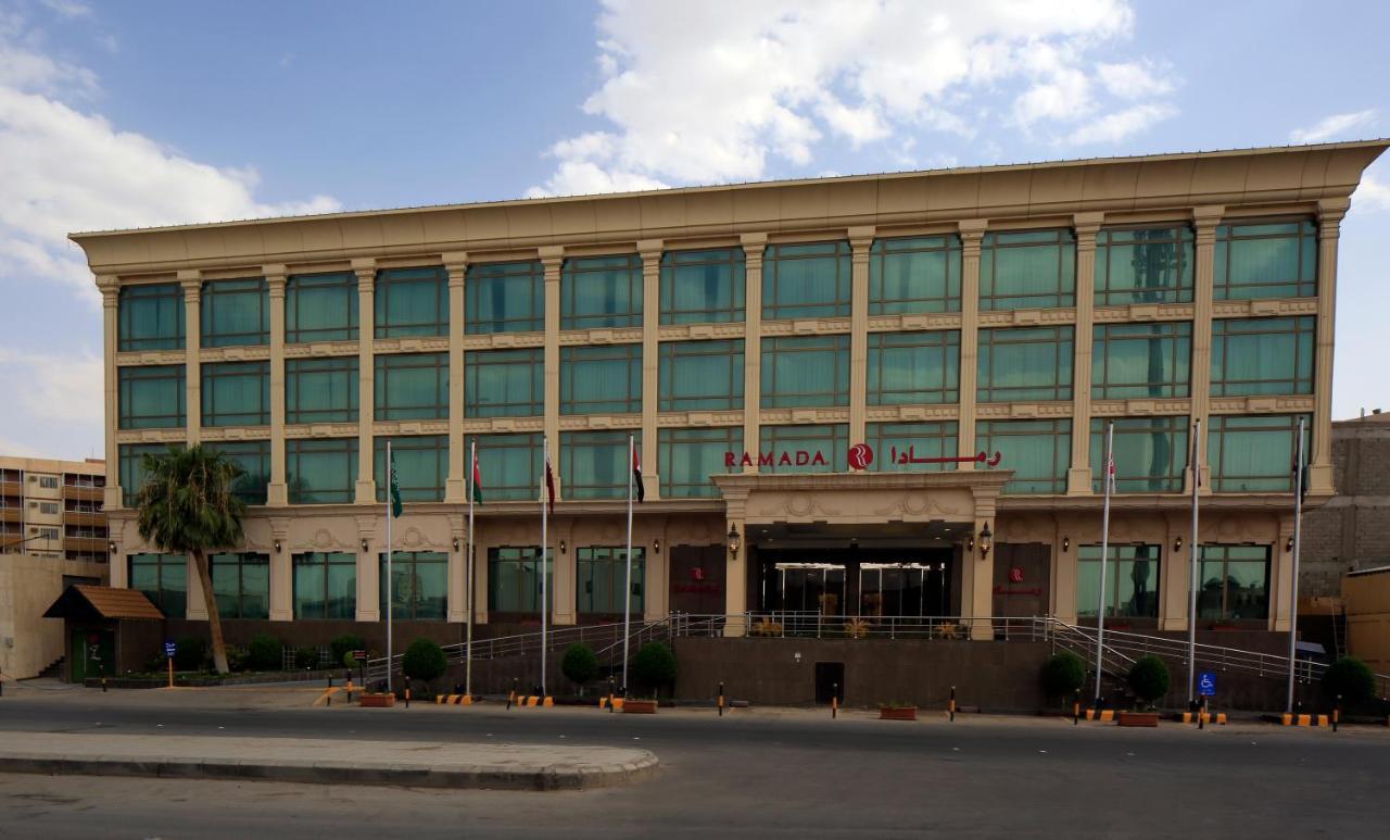 Ramada Riyadh Hotel ภายนอก รูปภาพ