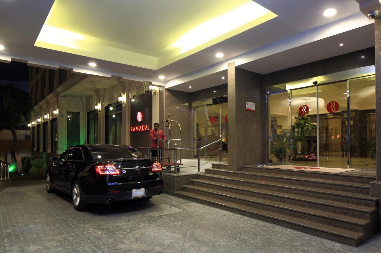 Ramada Riyadh Hotel ภายนอก รูปภาพ